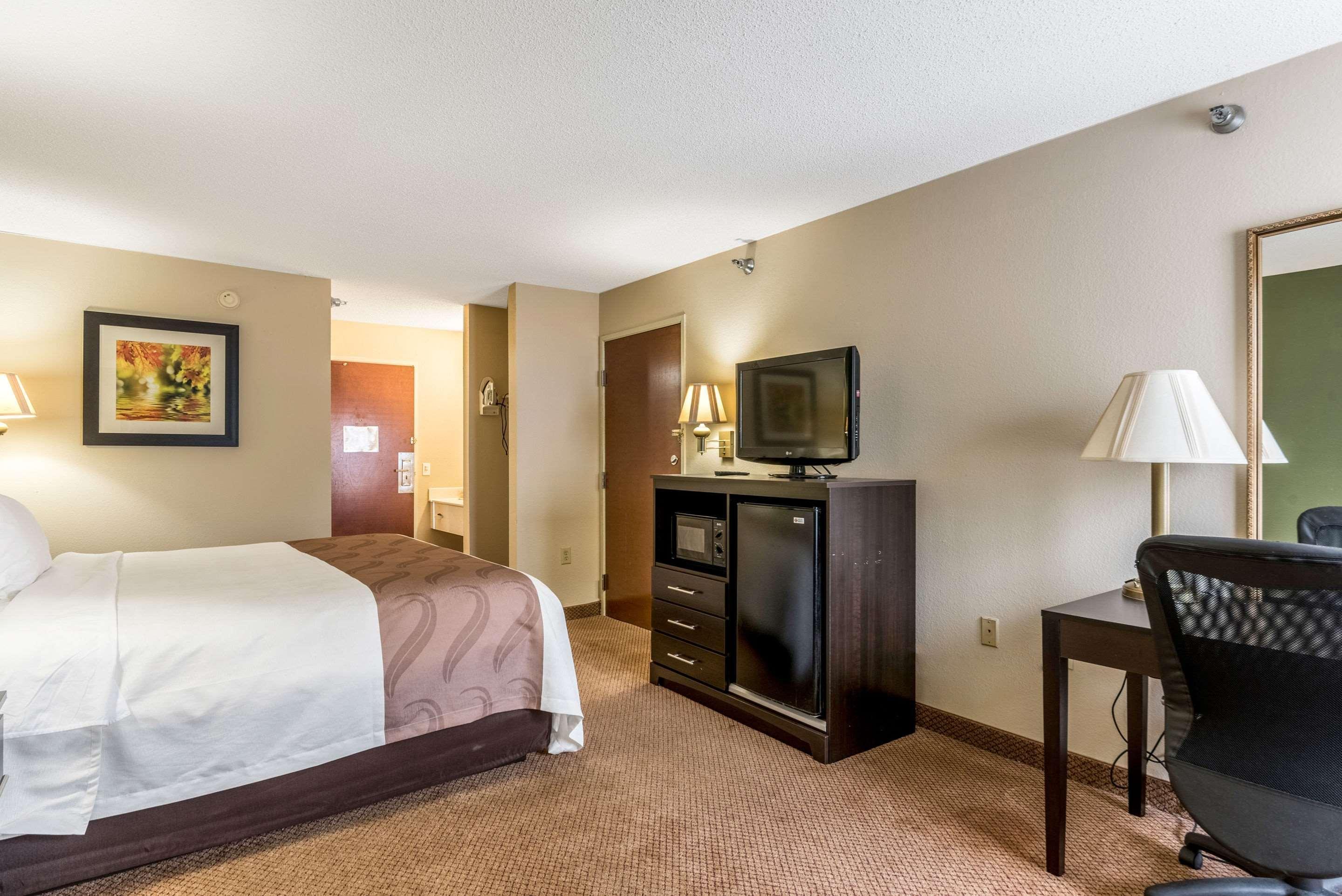 Quality Inn & Suites Clemmons I-40 Exterior foto